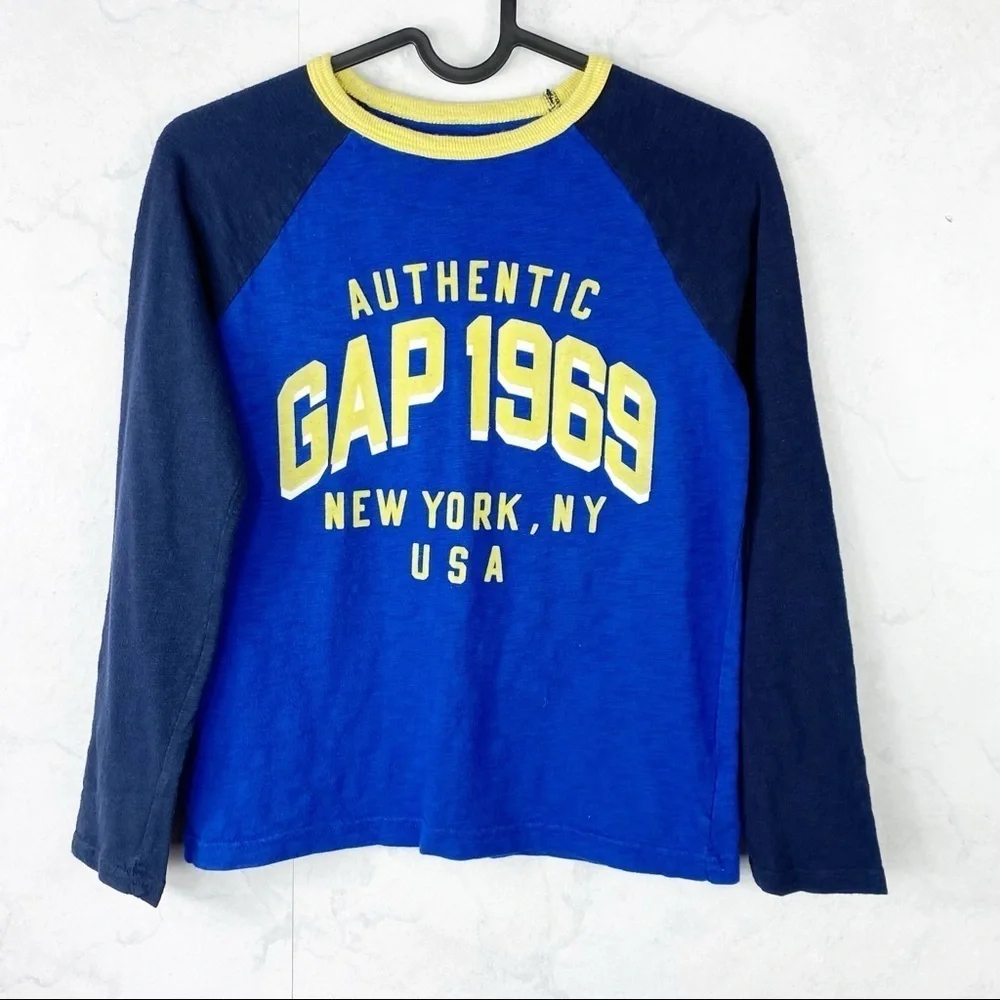 [Gap] Blue Long Sleeve Graphic Tee